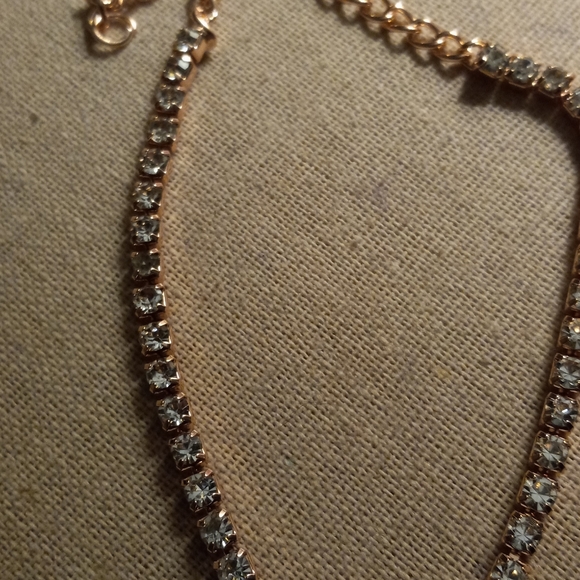 $8 New Ankle Bracelet - Picture 3 of 3